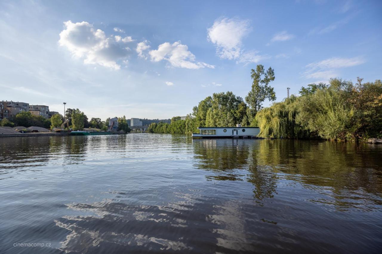 Houseboat - Best Place In Prague Exterior photo